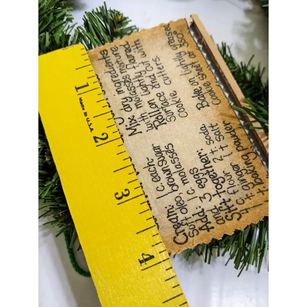 FARMHOUSE Grandma Gingerbread Christmas Wreath 15